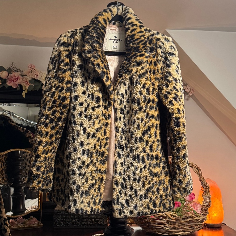 Abercrombie Animal Leopard Print Fur Jacket Coat 4